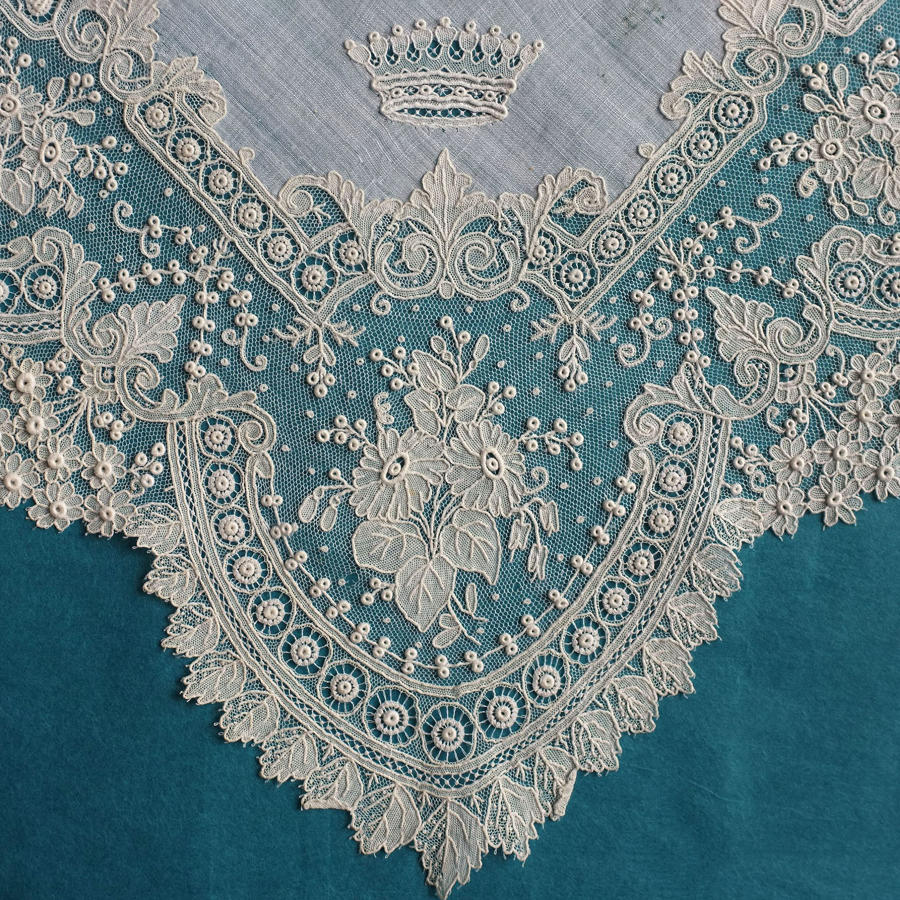 Brussels Point de Gaze Lace Handkerchief with Coronet