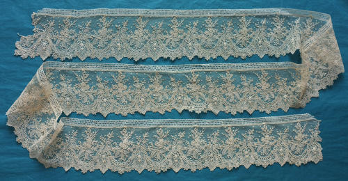 Brussels Point de Gaze Lace Leaf Garland Border