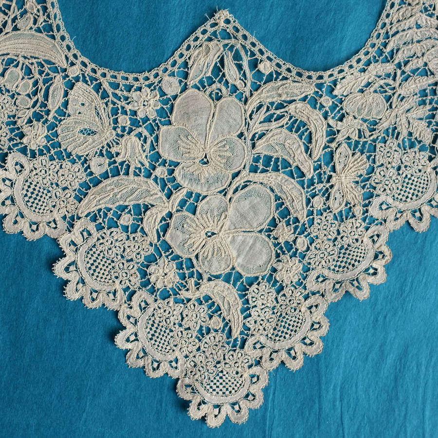 19th Century Honiton Lace Handkerchief Border with Butterflies