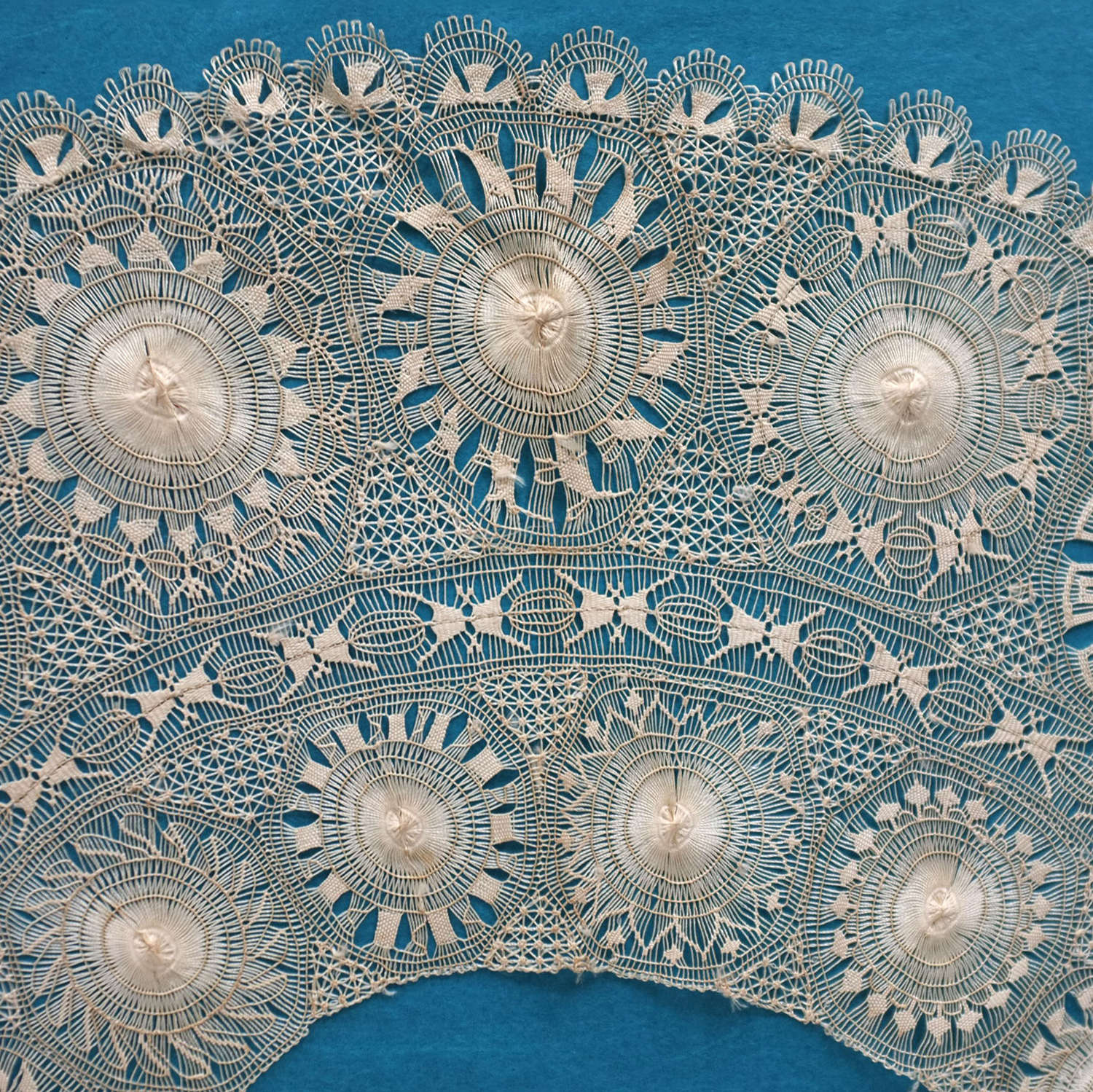 Antique Silk Nanduti Lace Fan Leaf