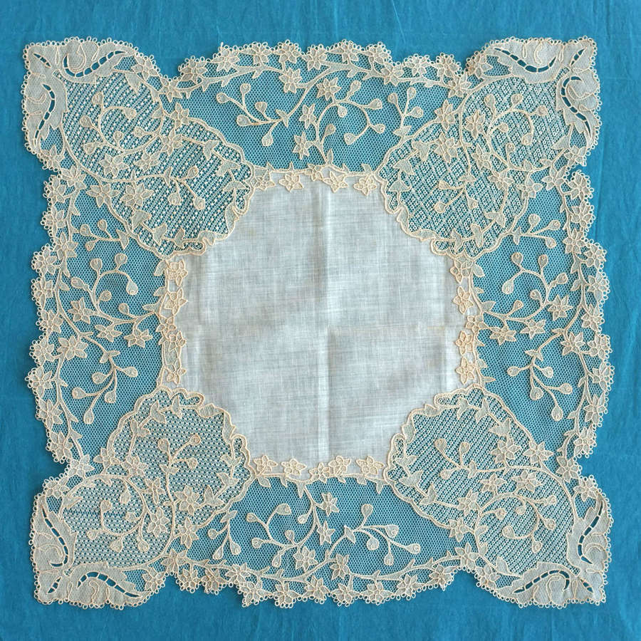 Antique Irish Carrickmacross Lace Handkerchief