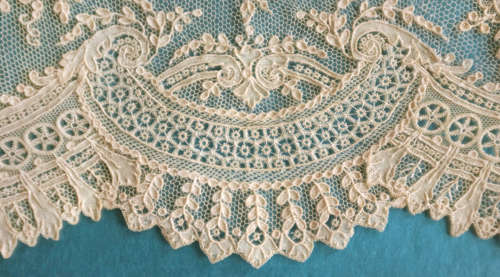 Antique Alencon Needle Lace Border