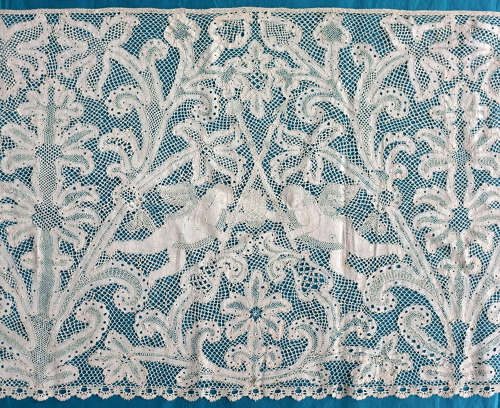 Antique Late 19th Century Bobbin Lace Alb Flounce with Angels