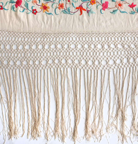 Antique 1920s Chinese Embroidered Silk Shawl