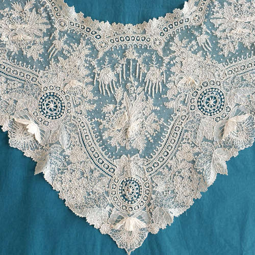 Antique Brussels Point de Gaze Needlelace Shawl Collar