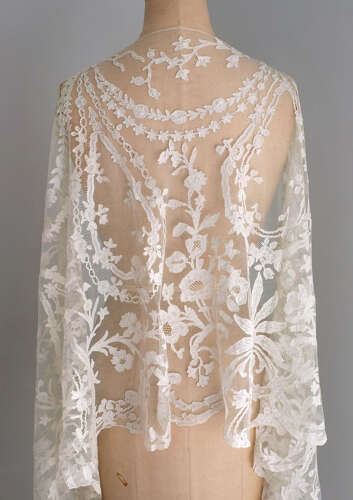Brussels Applique Lace Flounce