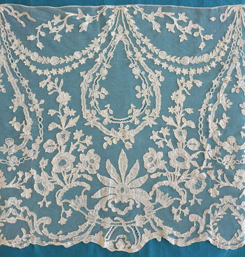 Brussels Applique Lace Flounce