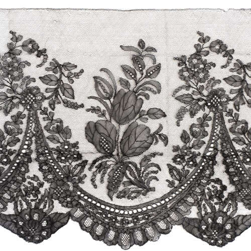 Antique Black Chantilly Lace With Tulips