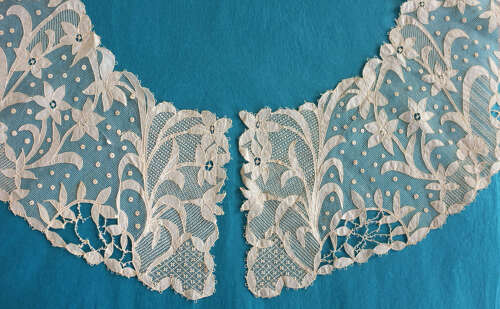 Antique Carrickmacross Lace Bertha With Daffodils