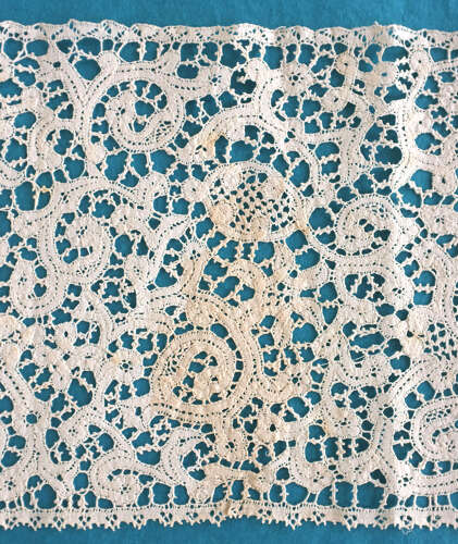 Antique 17th Century Milanese Bobbin Lace Border