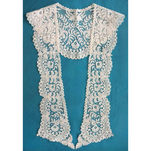 Antique Brussels Duchesse Lace  Collar