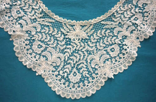 Antique Brussels Duchesse Lace Collar
