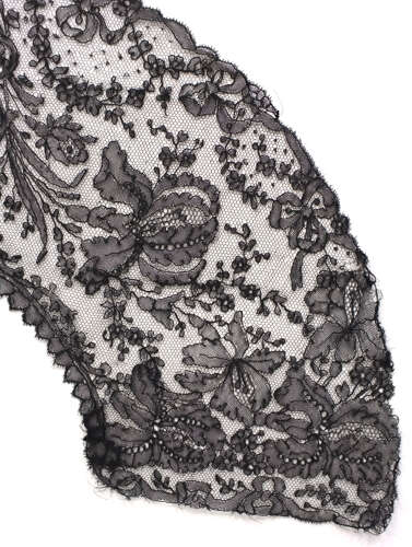 Antique Handmade Chantilly Lace Fan Leaf