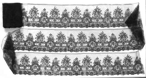 Antique Black Hand Made Chantilly Lace Border