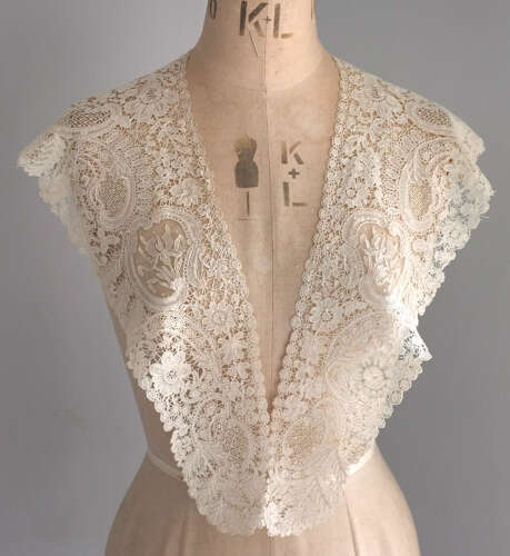 Antique Brussels Duchesse and Point de Gaze Lace Collar with Iris Flowers