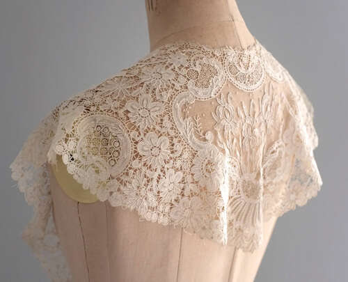 Antique Brussels Duchesse and Point de Gaze Lace Collar with Iris Flowers