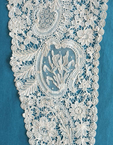 Antique Brussels Duchesse and Point de Gaze Lace Collar with Iris Flowers