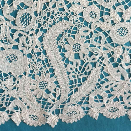 Antique Honiton Lace Collar